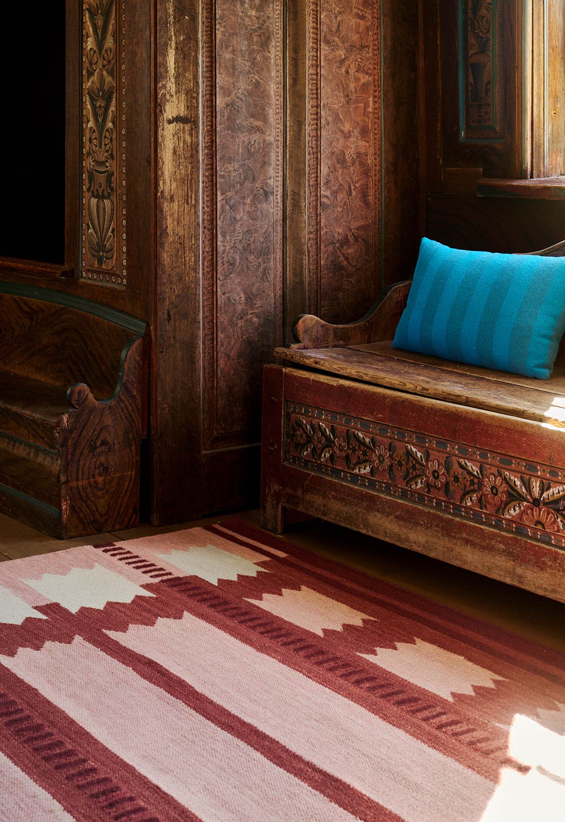 Rollakan Iris Rasberry Sample