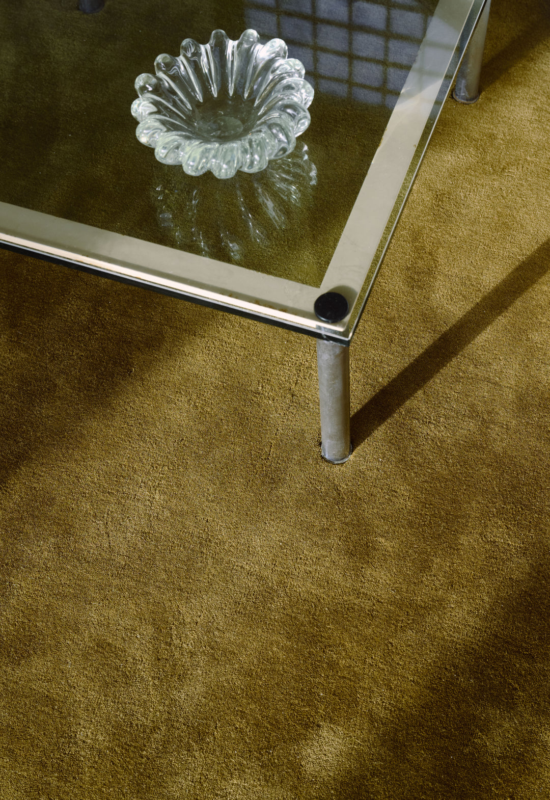 Classic Solid Wool Green Umber