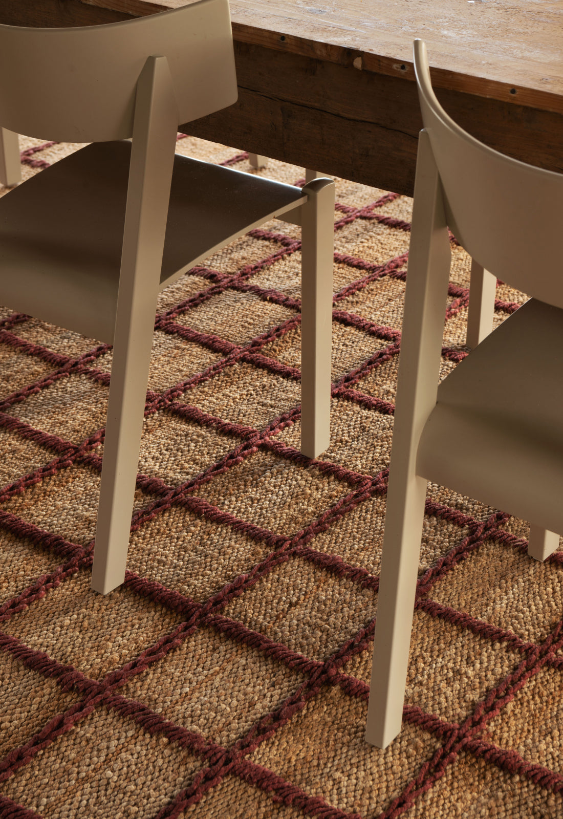 Strata Braided Jute Burgundy Sample