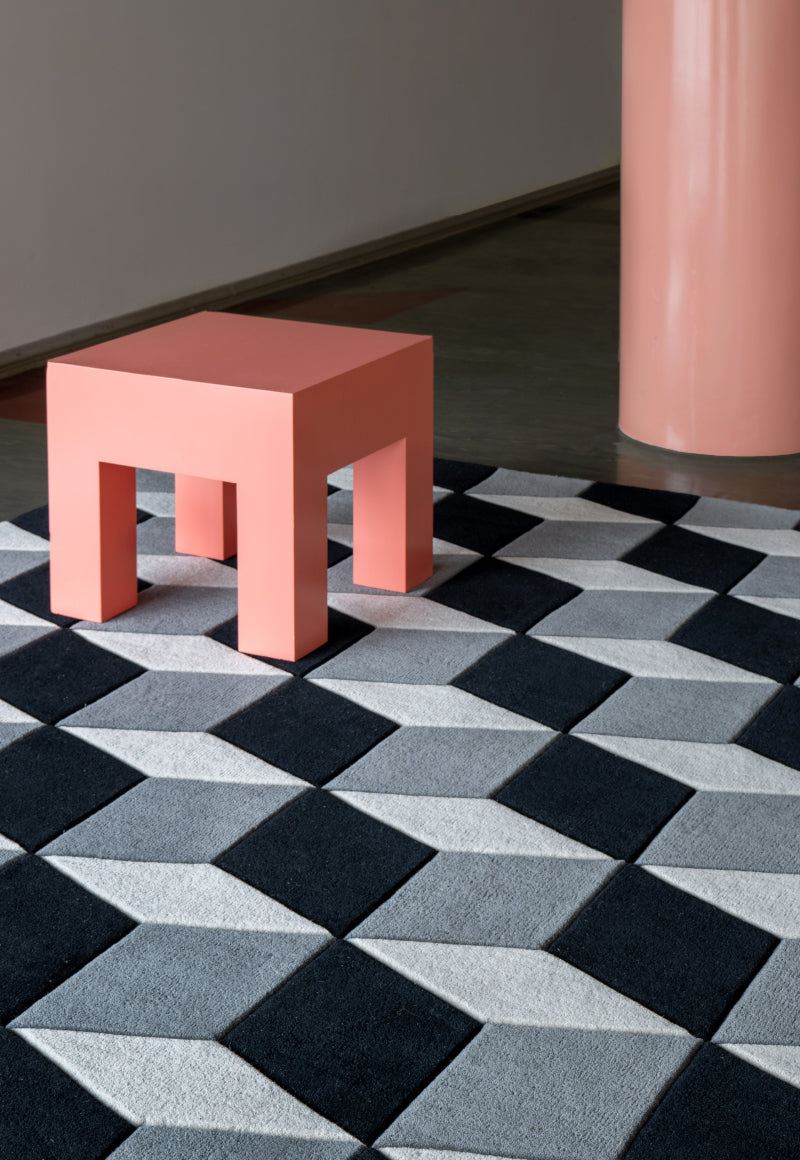 10 Year Collection Illusions Monochrome