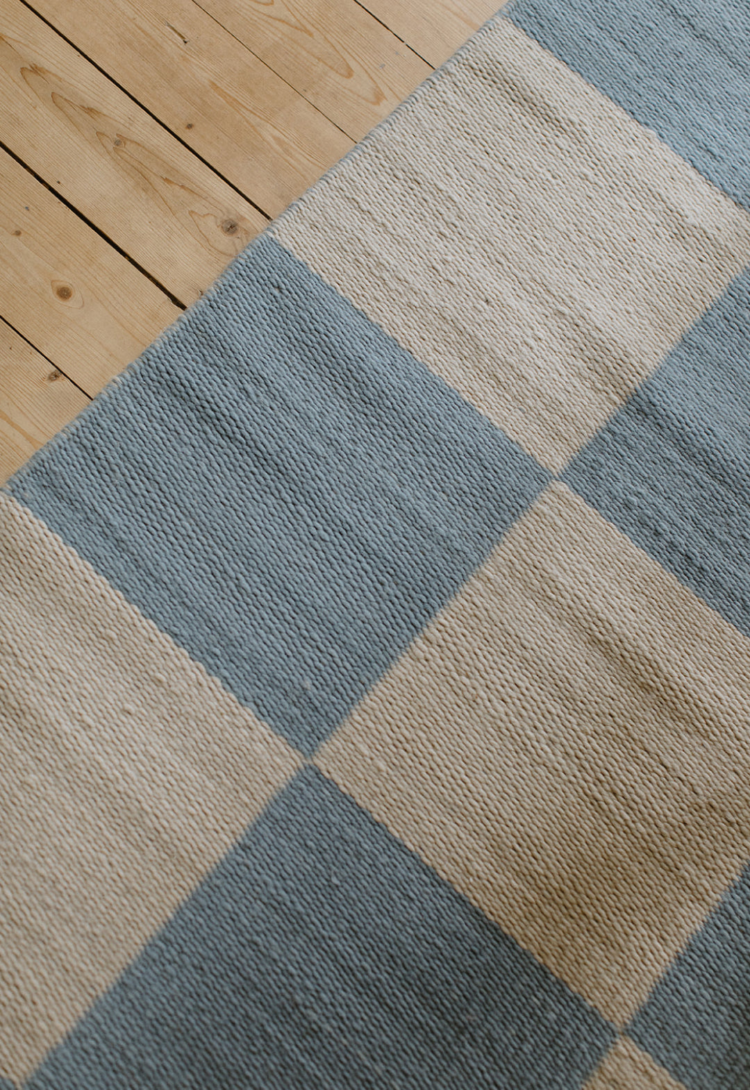 Chess Cornflower Blue Sample