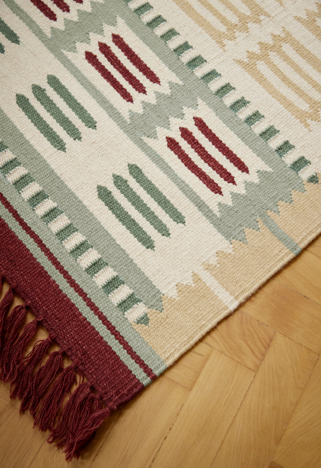 Rollakan Hilma Primrose Sample