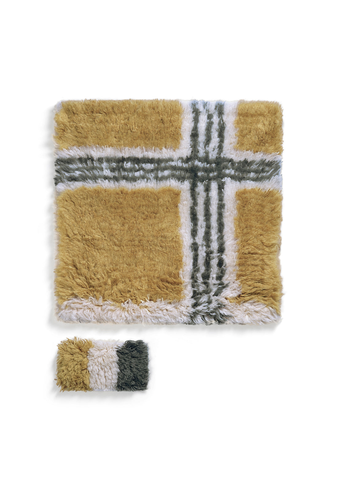 Evelina Kroon Shaggy Pergola Sample