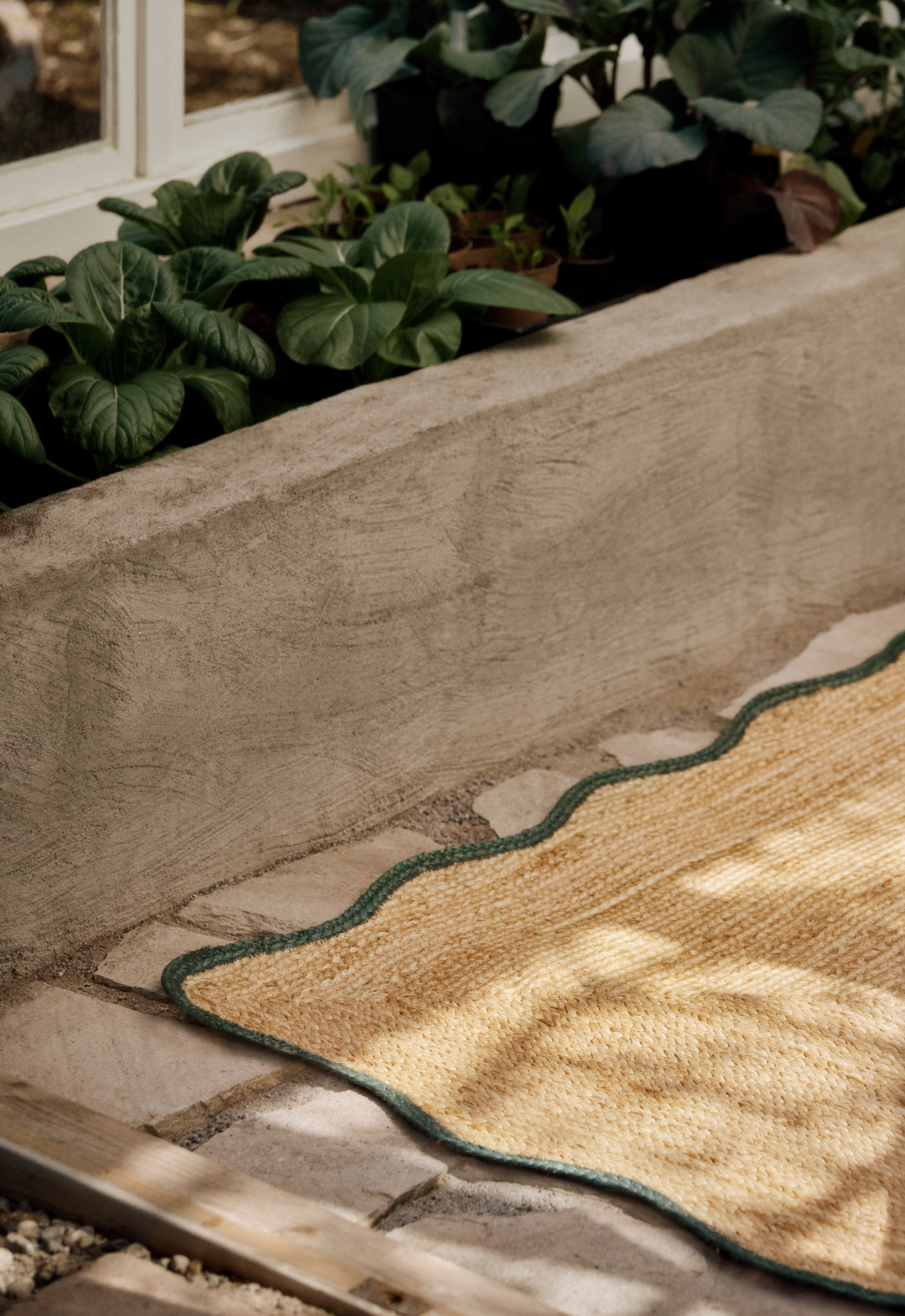 Scallop Jute Dark Green Sample